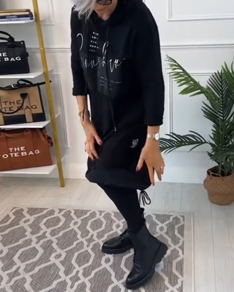 Vestido Feminino Estilo Moletom com Capuz