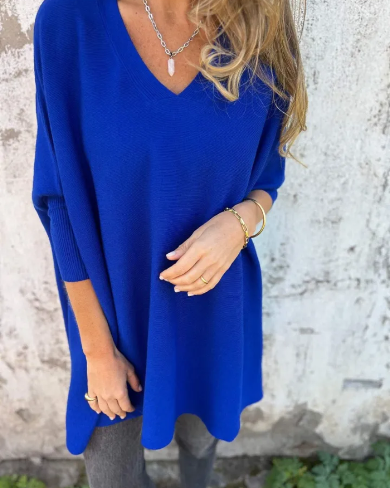 Blusa Feminina Oversized com Decote V em Malha Leve Júlia