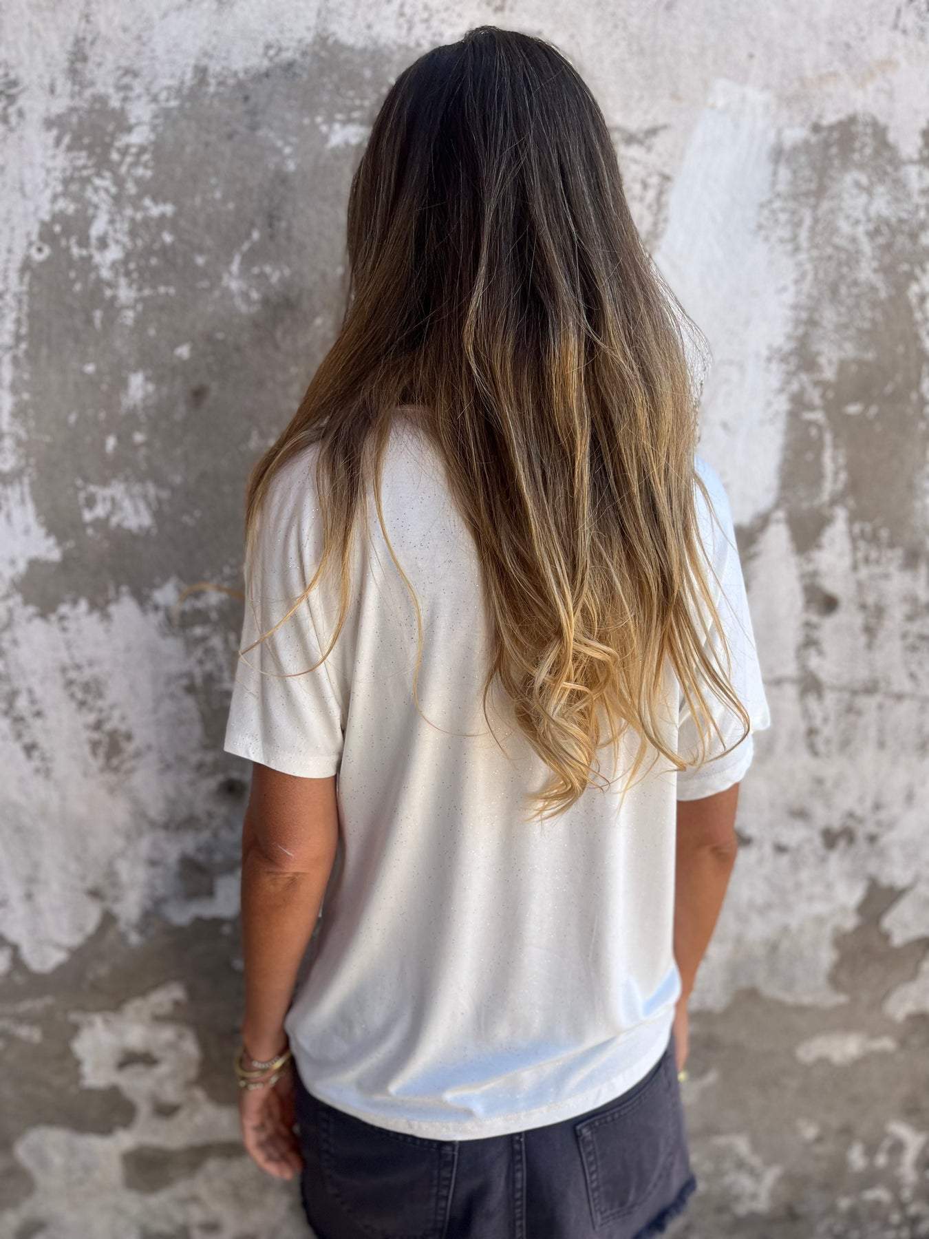 Camiseta com Estampa de Letras em Relevo