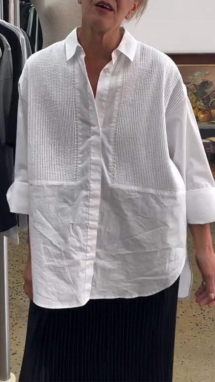 Camisa Feminina Casual de Manga Longa com Lapela