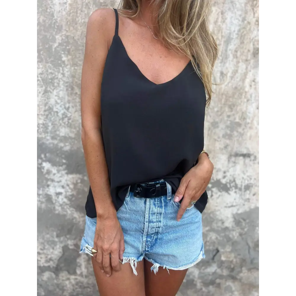 Top halter de cor sólida com decote em V