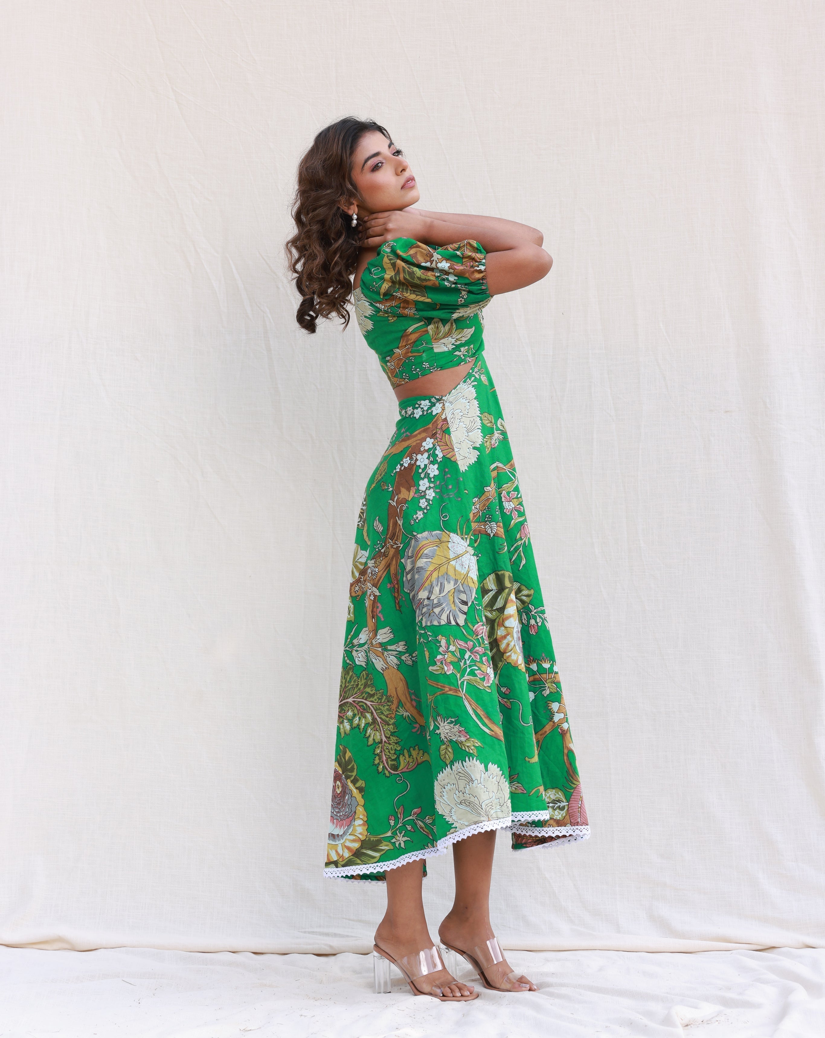 Vestido Longo de Verão com Estampa Floral e Manga Bufante Aurora