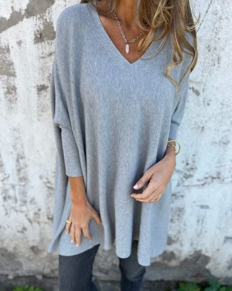 Blusa Feminina Oversized com Decote V em Malha Leve Júlia
