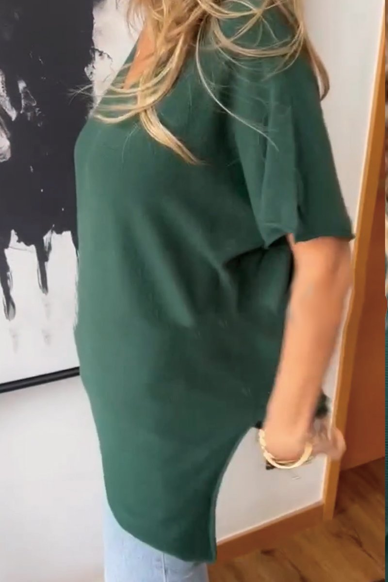 Camiseta de Algodão e Linho com Barra Irregular e Gola Redonda