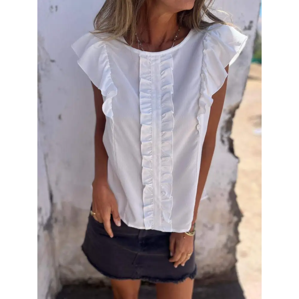 Regata com Gola Redonda e Babados Simétricos