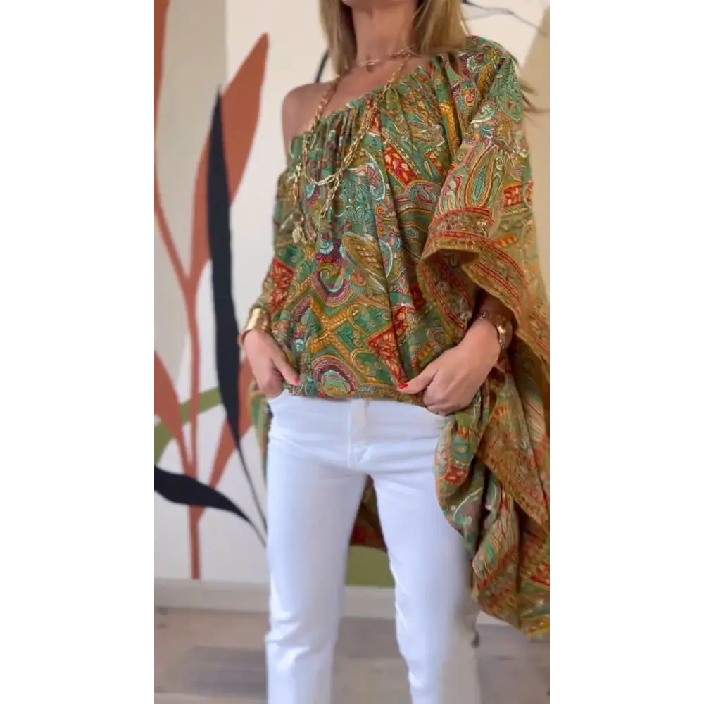 Top solto de ombro caído com manga de morcego