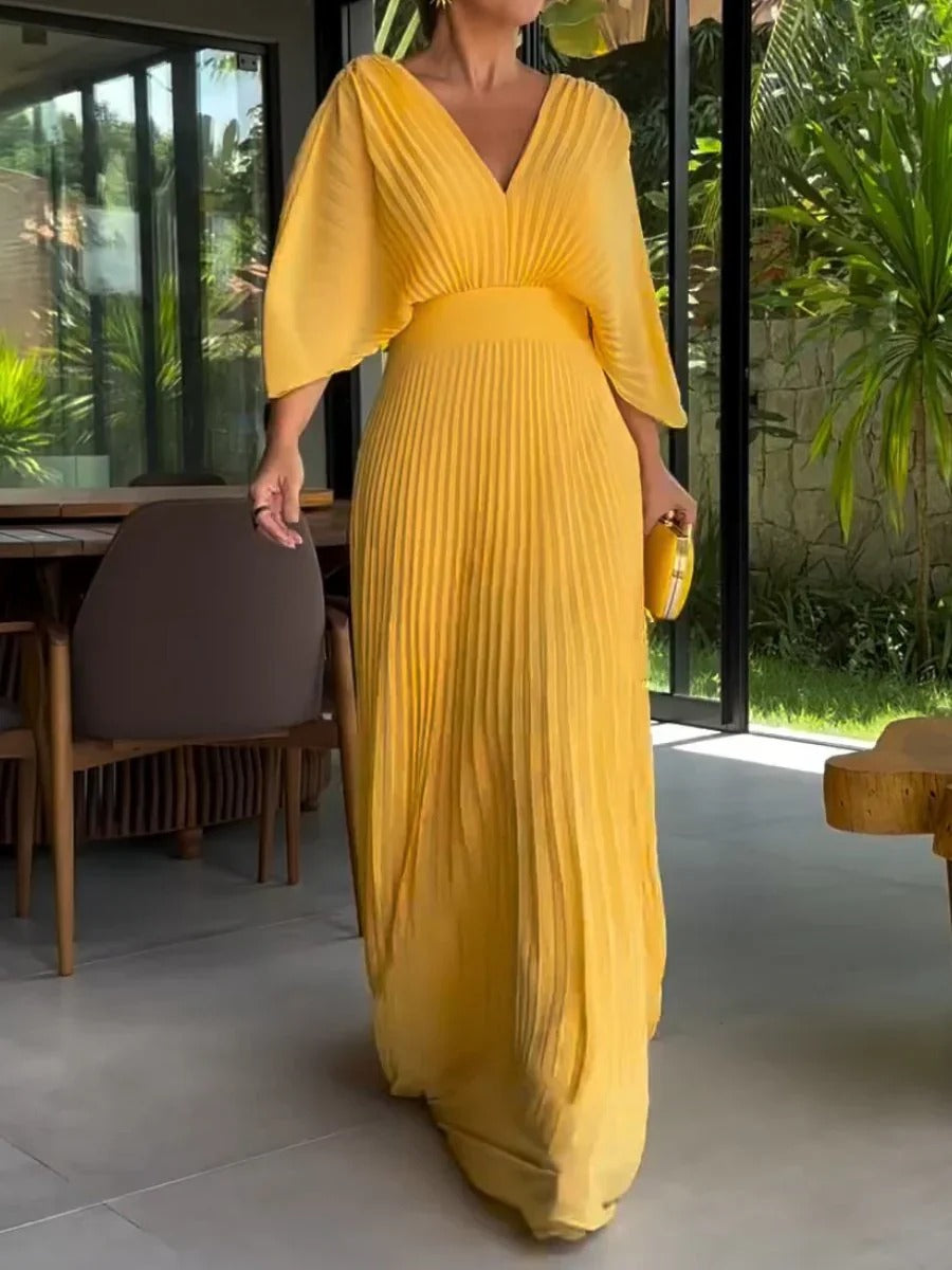 Vestido Longo Minimalista Plissado com Decote Profundo Olívia